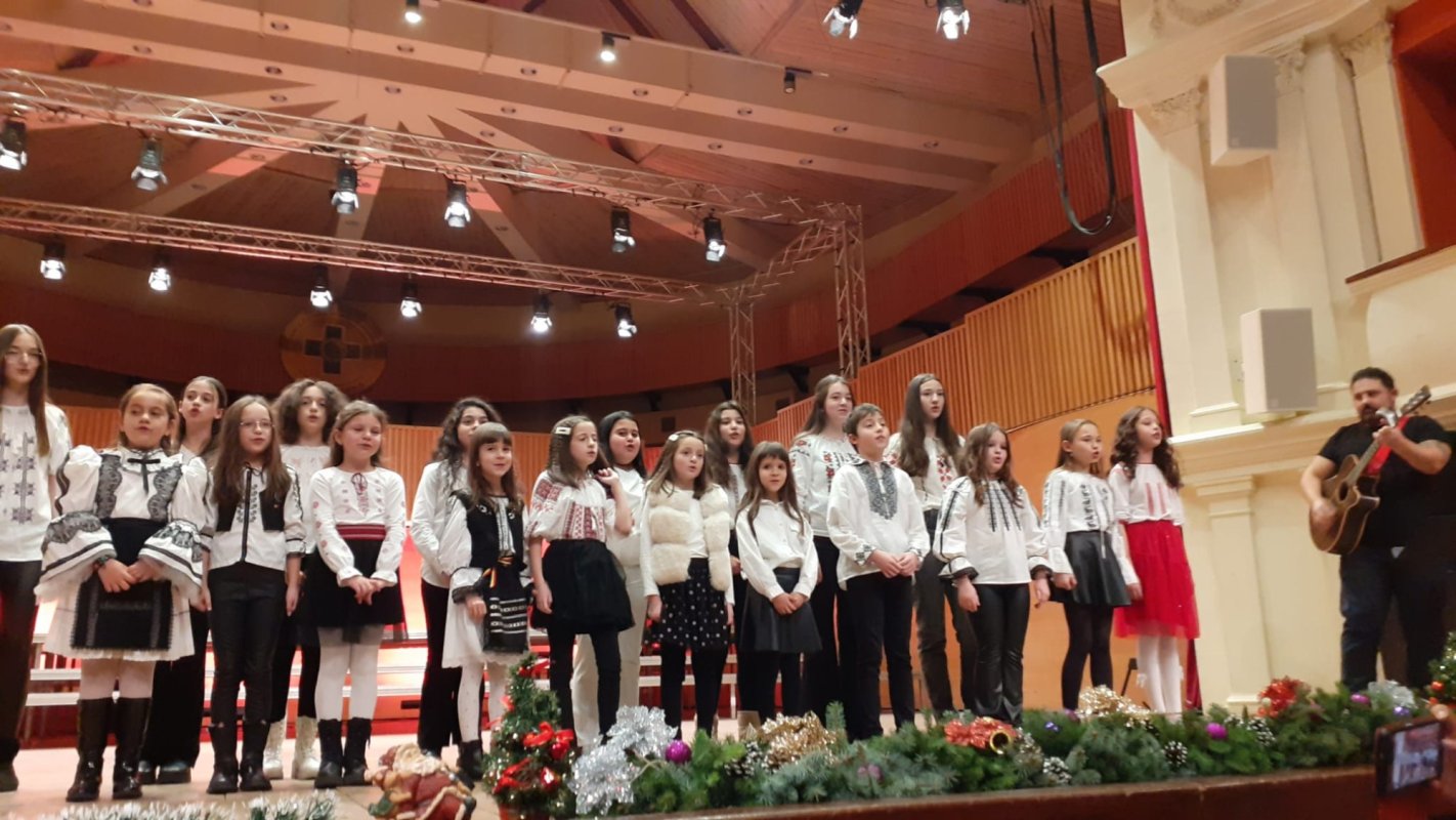 Concertul caritabil de colinde, la a 11‑a ediţie, în Sibiu 318309