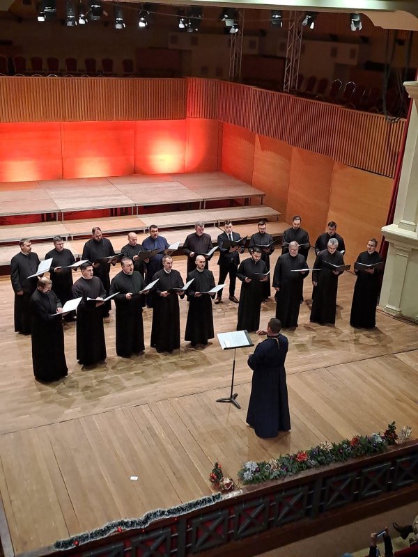 Concertul caritabil de colinde, la a 11‑a ediţie, în Sibiu 318312