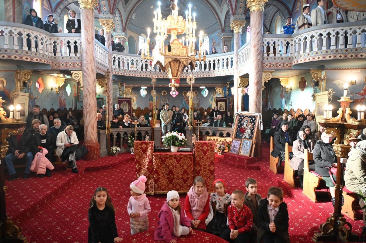 Hristos Domnul în fața umanității gârbovite de păcat 318300