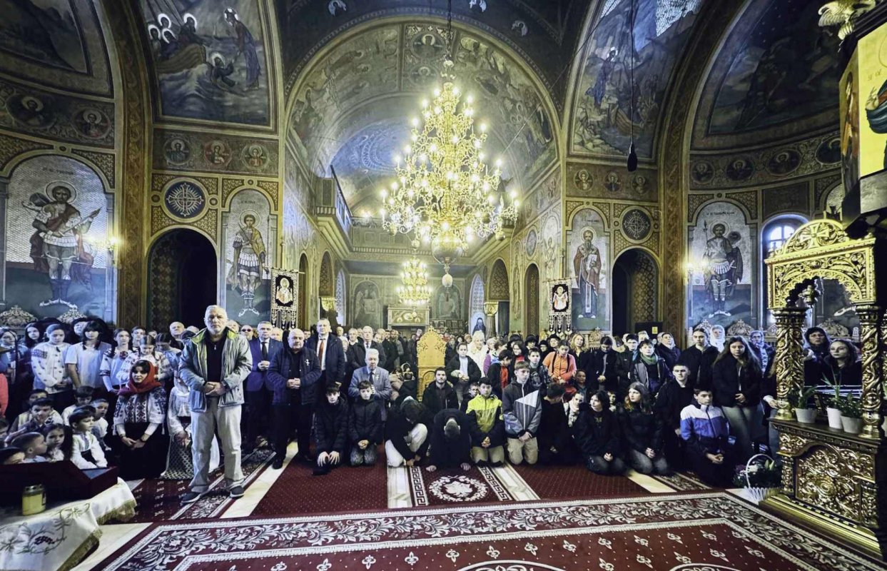 Sărbătoare la Catedrala Episcopală din Miercurea Ciuc 318298