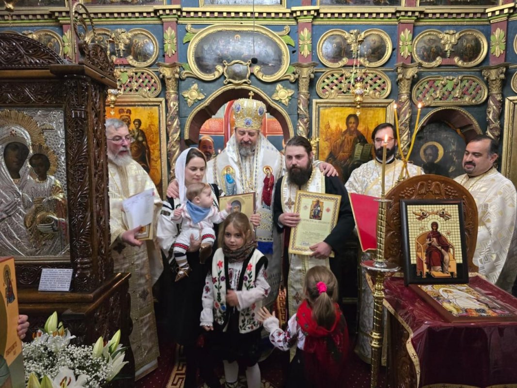 Binecuvântarea Centrului social al Parohiei Țolici, Neamț 318434