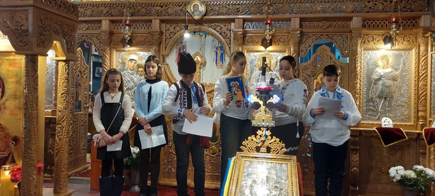Bucuria vestirii Crăciunului la Biserica Mărțișor 318563