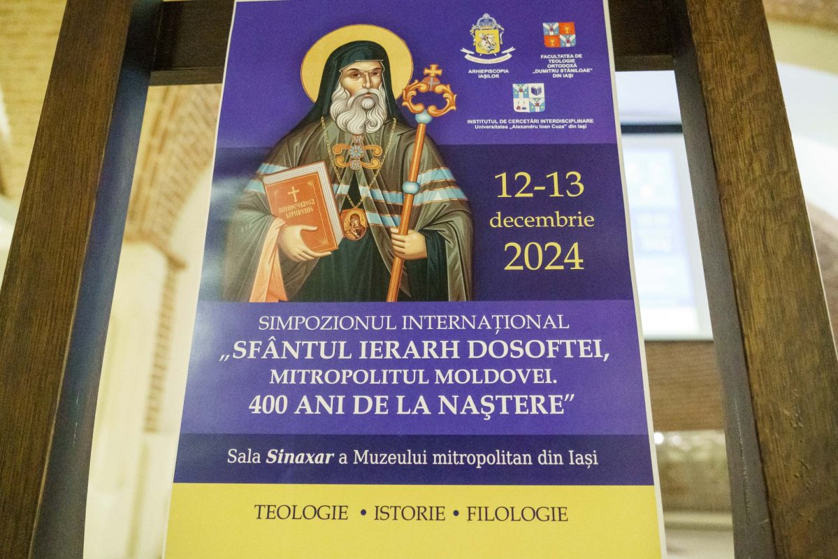 Simpozionul internațional „Sfântul Ierarh Dosoftei” la Iași 318589