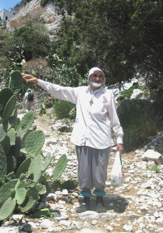 „Cuviosul” Gherontie, un părinte al bucuriei 318094