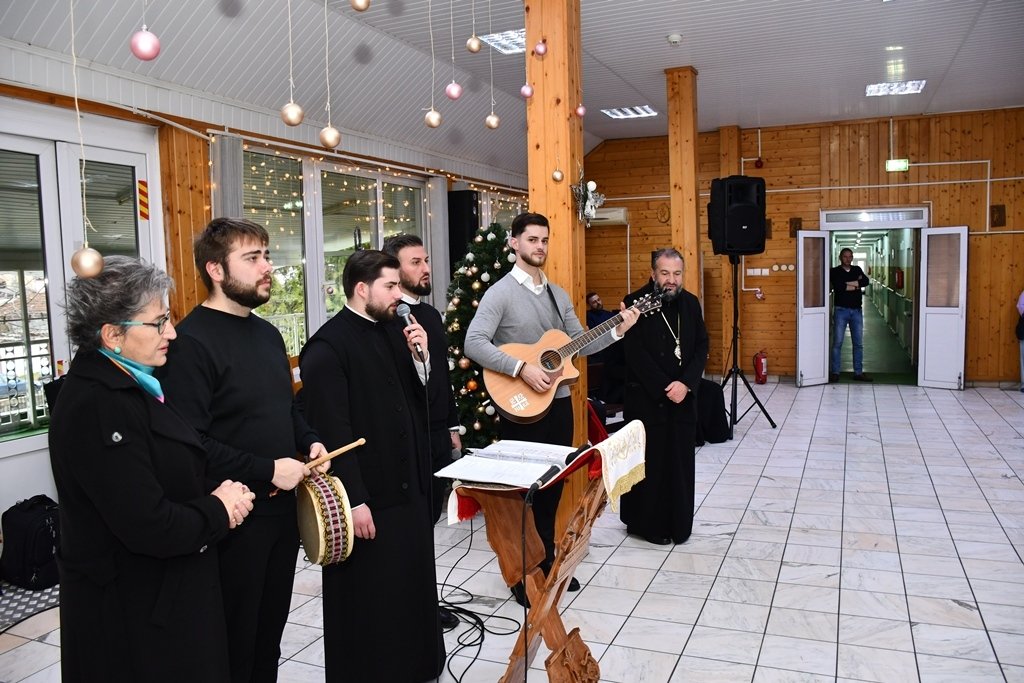 Colind și filantropie în Eparhia Caransebeșului 318866