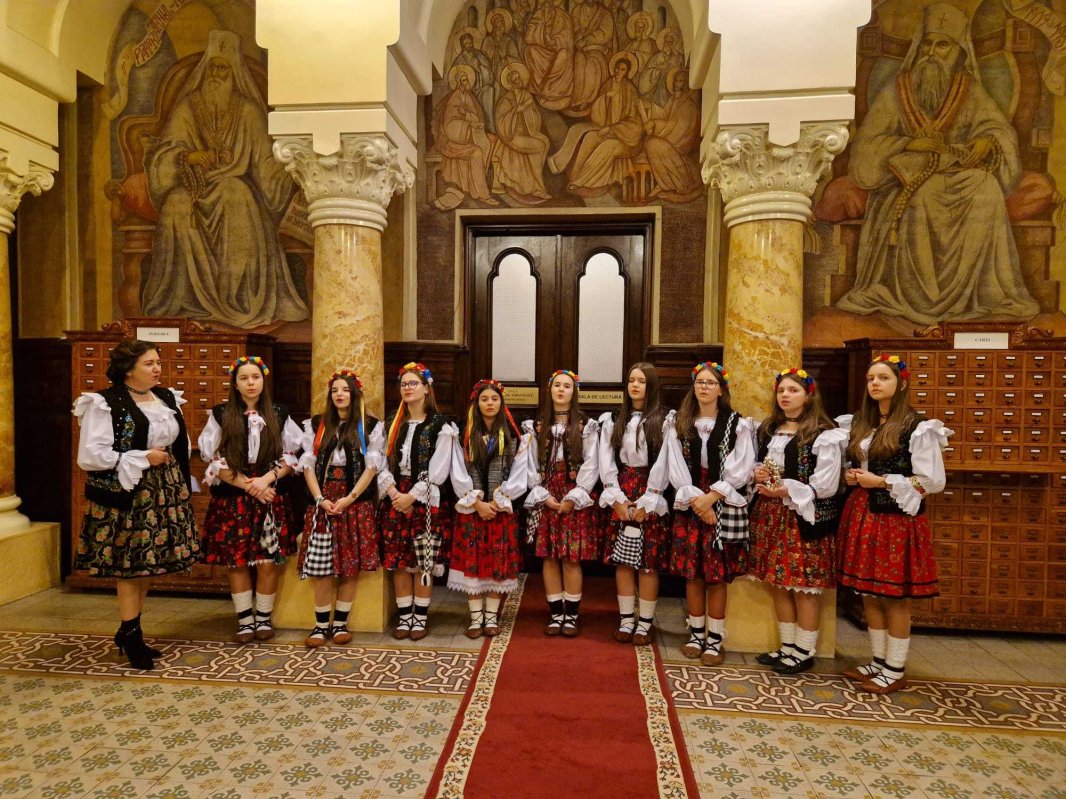 Colindători la Mănăstirea Antim din București 318890