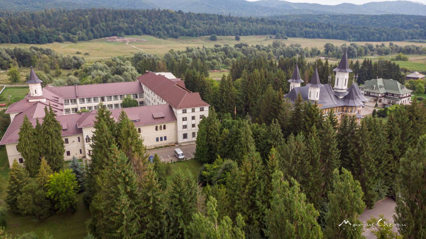 Comunitatea Alumni a Seminarului Teologic Ortodox „Veniamin Costachi”- Mănăstirea Neamț 318932