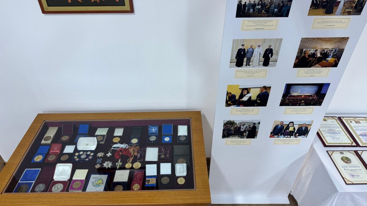 Expoziție aniversară la Mănăstirea Stelea din Târgoviște 318975