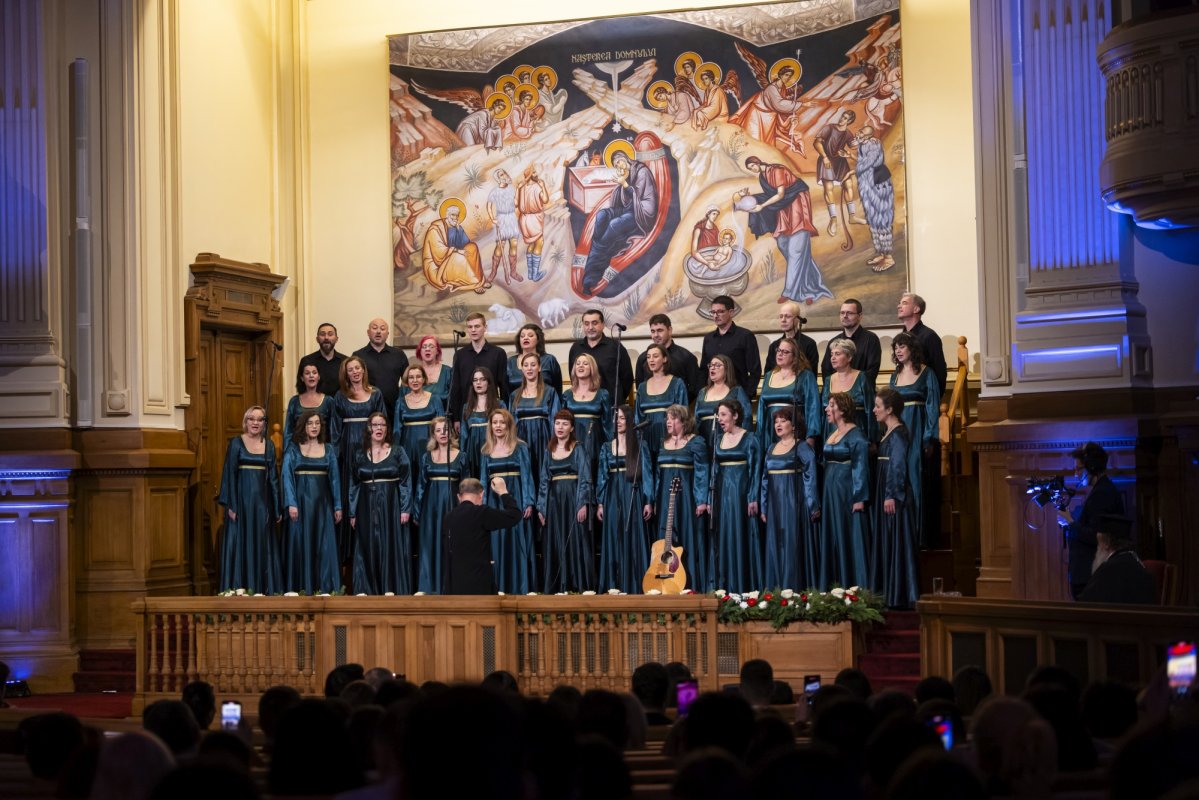 Concert caritabil organizat de studenții teologi la Palatul Patriarhiei 319214
