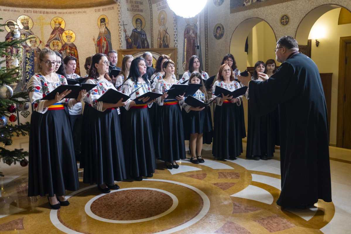 Patriarhul României a fost colindat la Reședința Patriarhală 319321