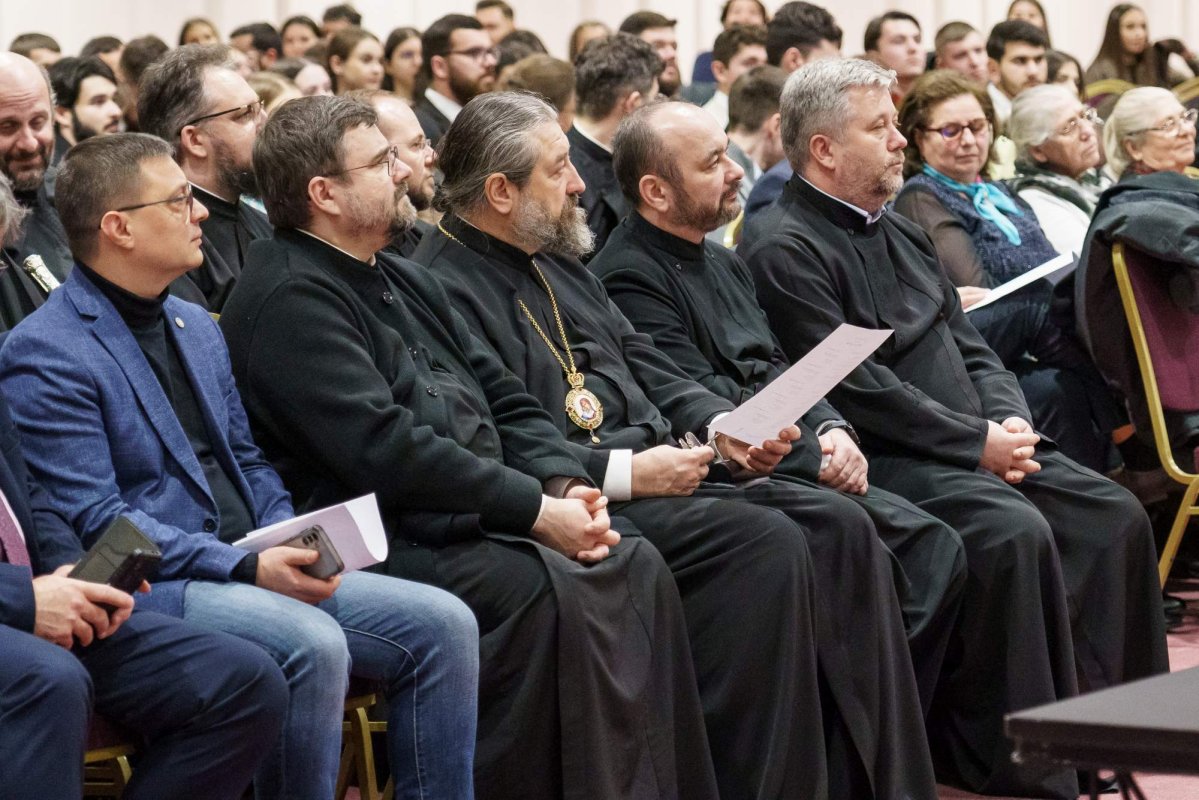 Serbarea de Crăciun a Facultății de Teologie Ortodoxă „Dumitru Stăniloae” din Iași 319239