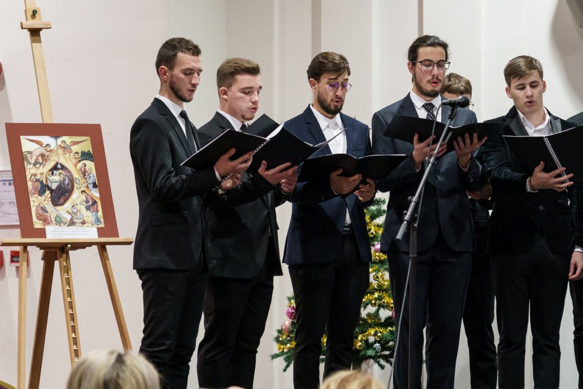 Serbarea de Crăciun a Facultății de Teologie Ortodoxă „Dumitru Stăniloae” din Iași 319272