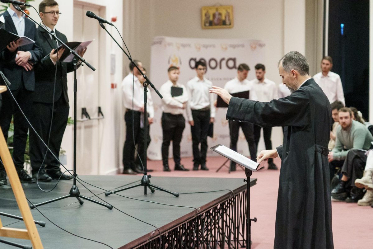 Serbarea de Crăciun a Facultății de Teologie Ortodoxă „Dumitru Stăniloae” din Iași 319273