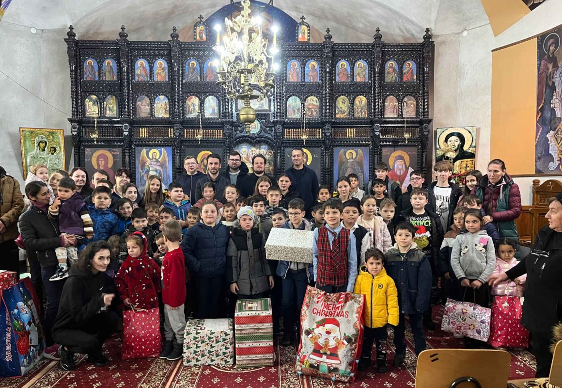 Daruri pentru copiii dintr‑o parohie prahoveană 319400