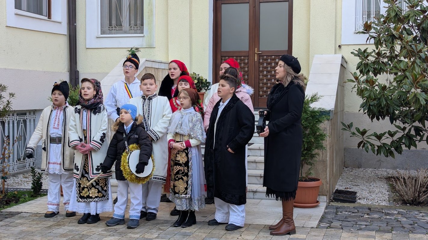 Vestirea Nașterii Domnului prin faptă și prin cânt la Timișoara 319465