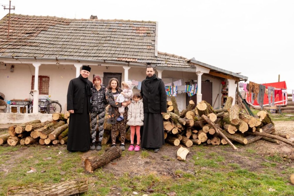 Acțiuni social‑filantropice și proiecte-pilot în Arhiepiscopia Aradului 319663