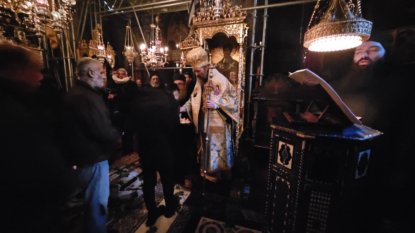 Ctitorii români ai unei lavre athonite au fost pomeniți la hramul acesteia 319836