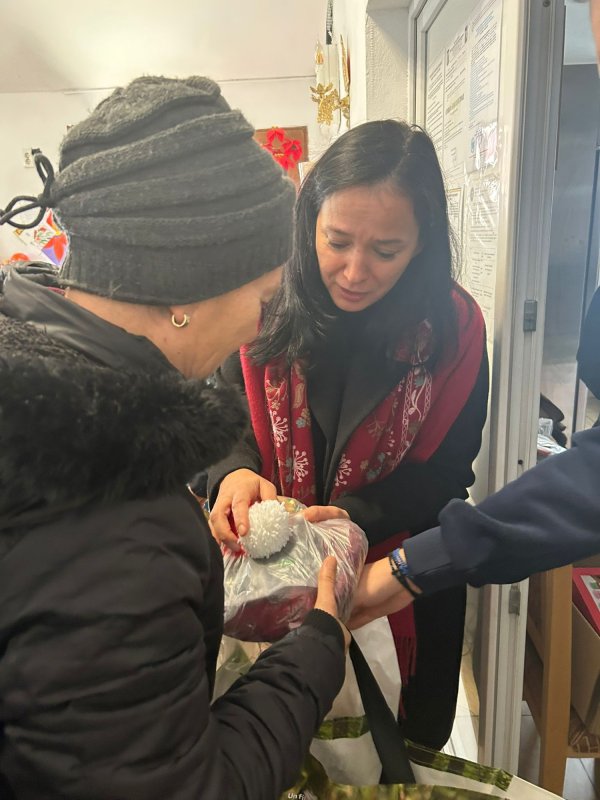 Proiect filantropic de Crăciun la o cantină socială din Capitală 319832