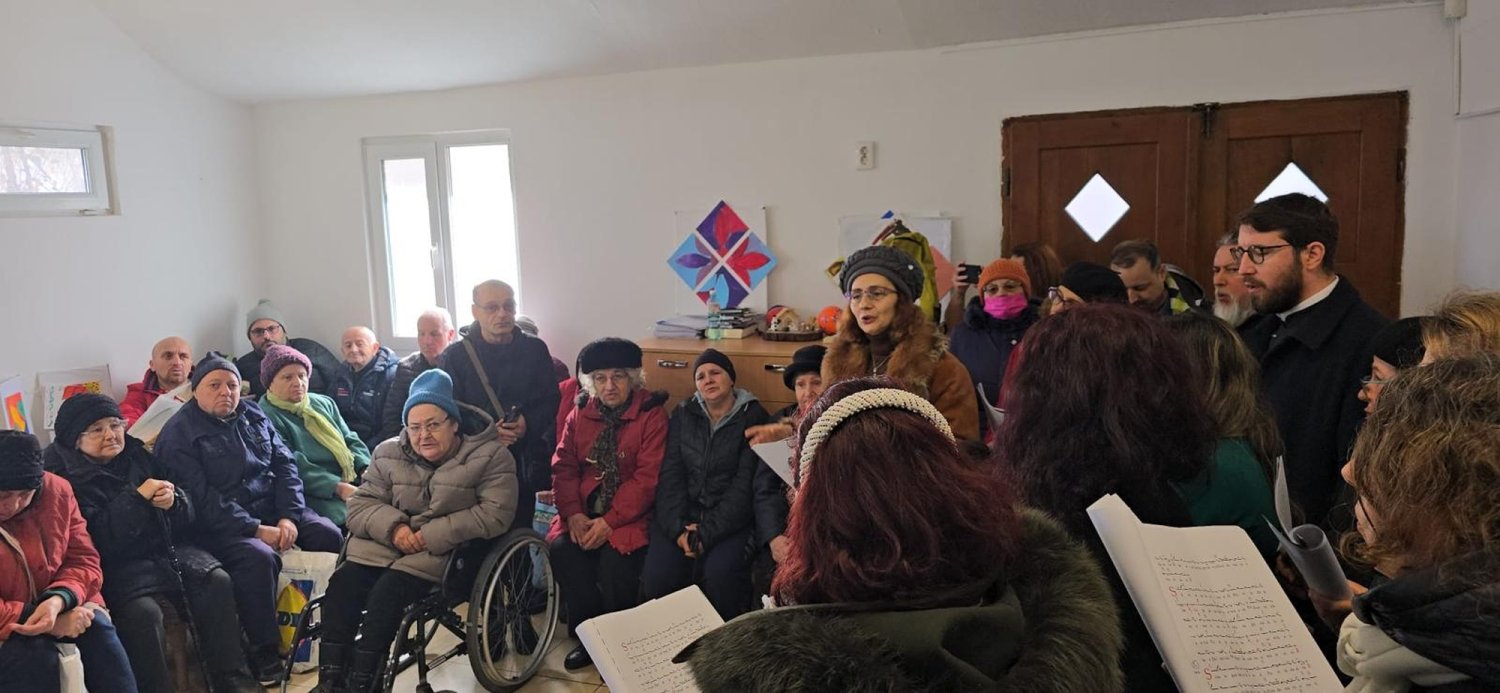 Proiect filantropic de Crăciun la o cantină socială din Capitală 319834