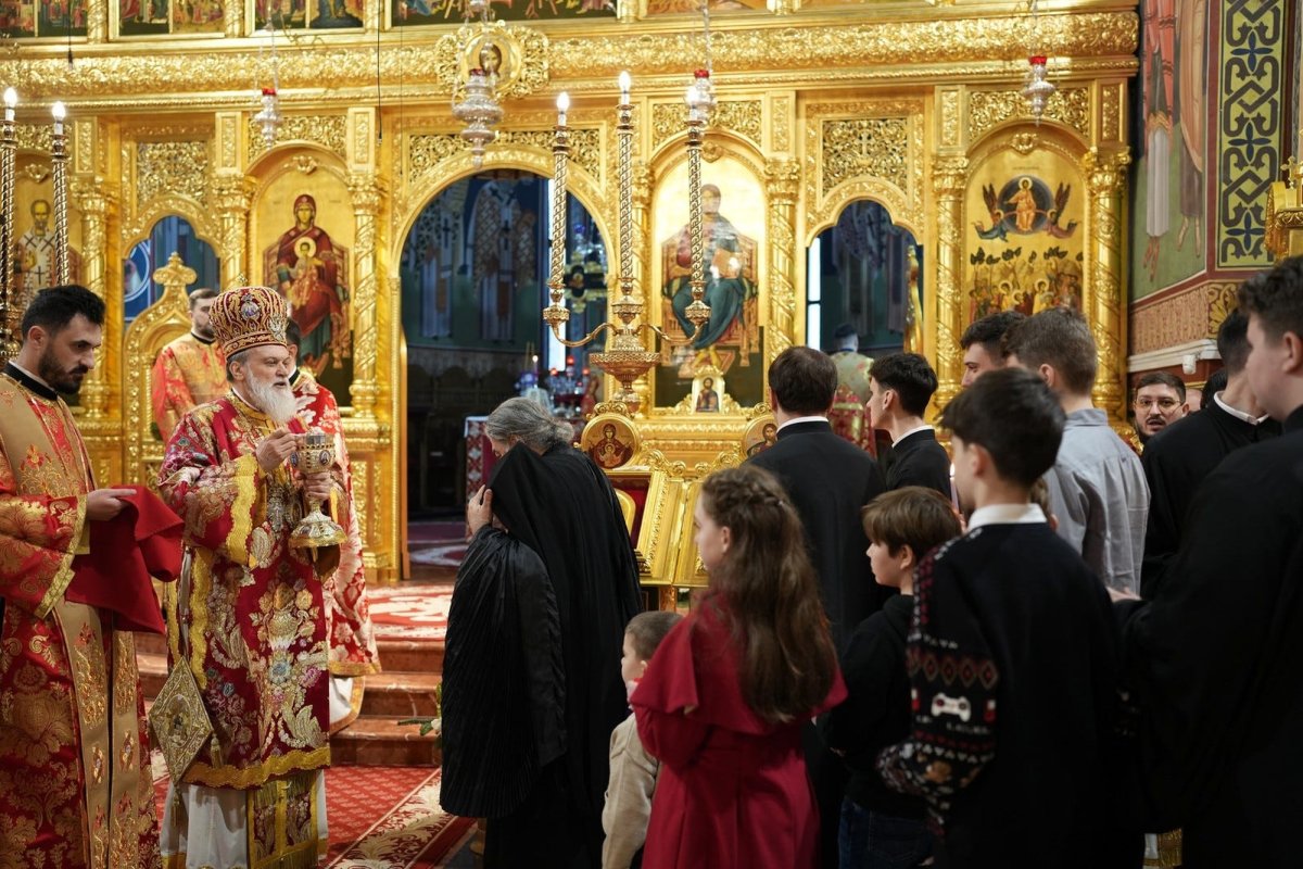 Crăciunul în Eparhii din Muntenia și Dobrogea 319992