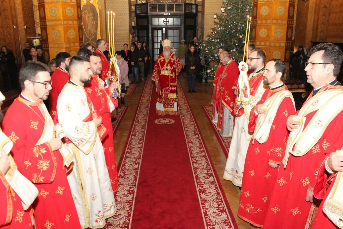 Nașterea Domnului prăznuită la Catedrala Mitropolitană din Craiova 319982