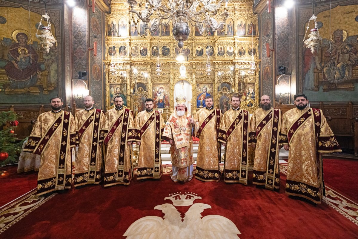 Sfântul Arhidiacon Ștefan, cinstit de bucureșteni la Catedrala Patriarhală 320045