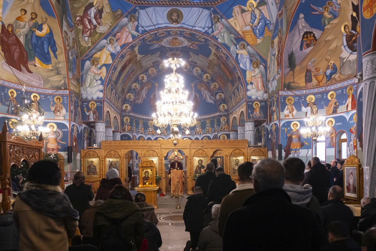 „Dumnezeu schimbă exilul în binecuvântare” 320110