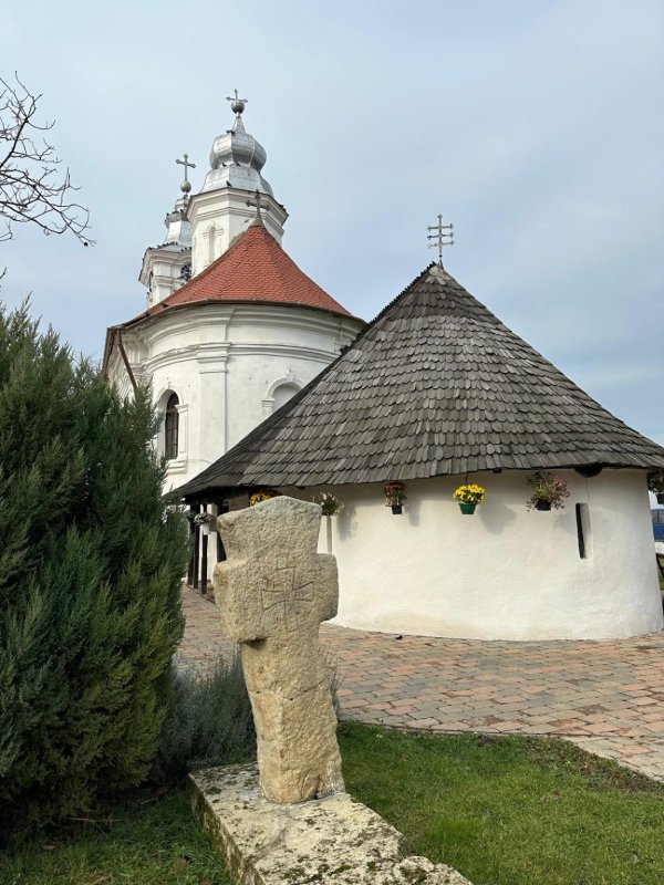 IPS Părinte Mitropolit Ioan a sărbătorit 10 ani de arhipăstorire în Banat, la Mănăstirea Partoș 320171