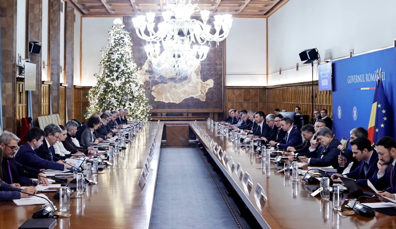 Pensiile și salariile bugetarilor vor fi înghețate 320131