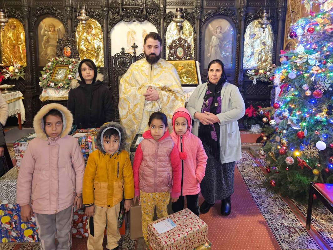 Slujire și filantropie în Arhiepiscopia Buzăului și Vrancei 320205