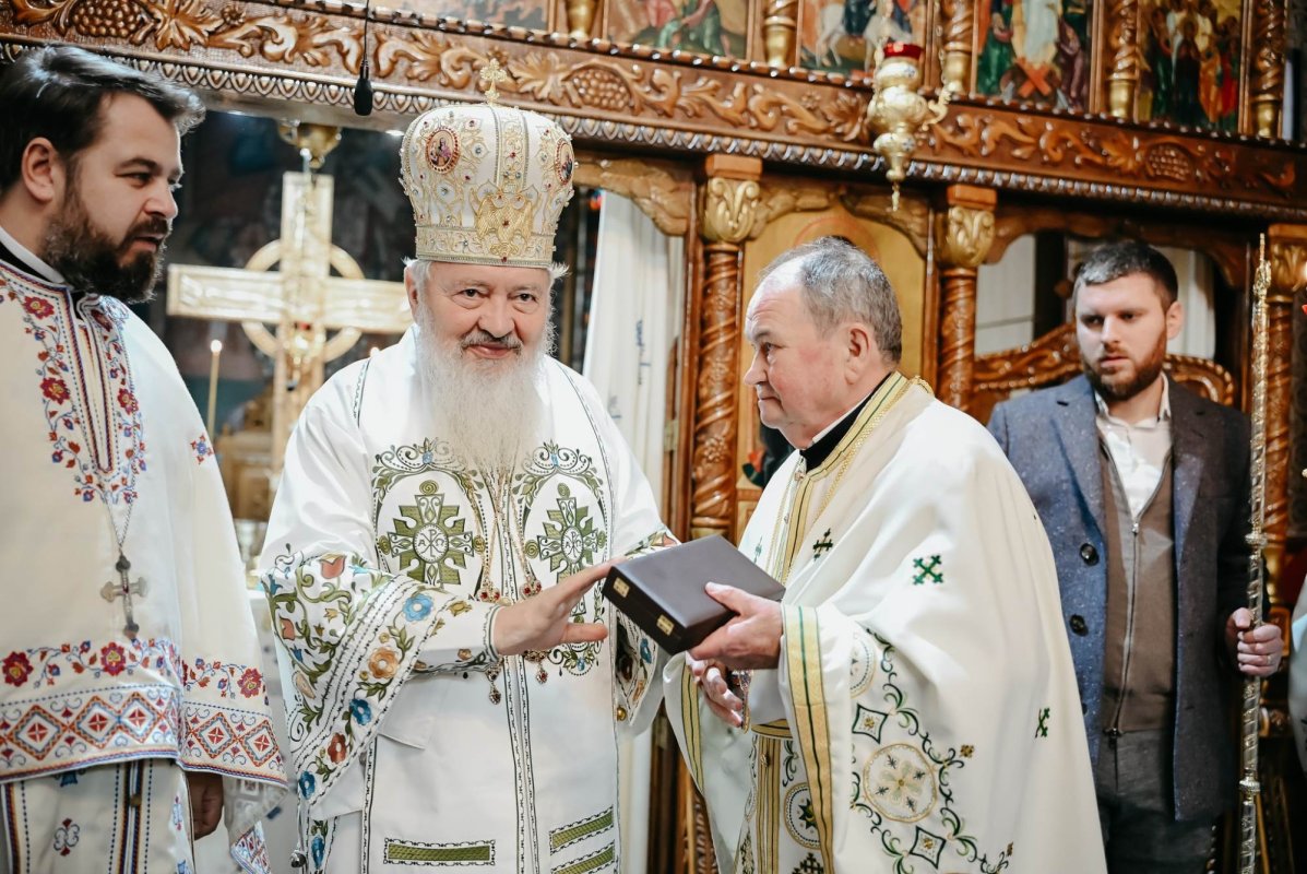 Hramul de iarnă al Bisericii „Sfântul Ioan Botezătorul” din cartierul clujean Mărăști 320731