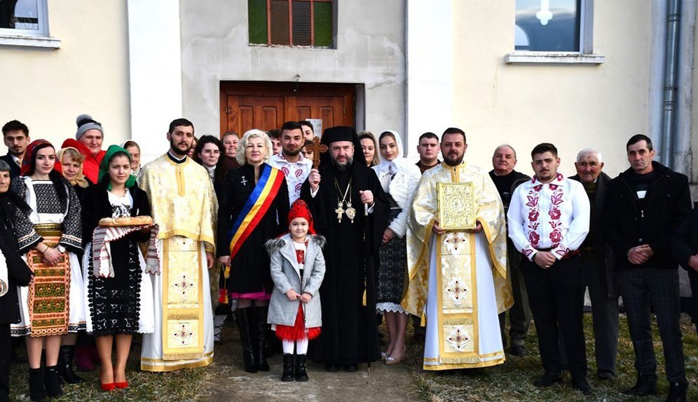 Vizită arhierească într-o parohie din județul Caraș-Severin 321000