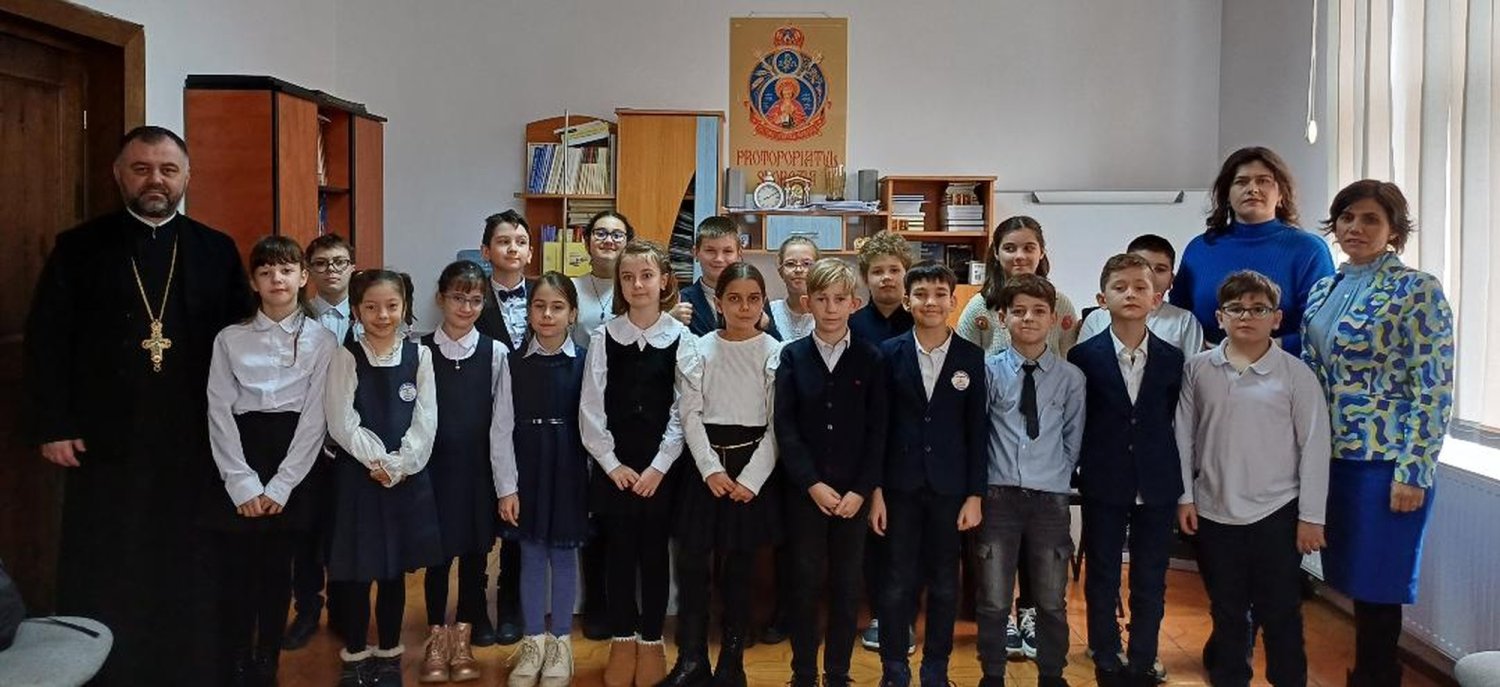 Bucuria poeziei descoperită de copii din Slobozia 321354