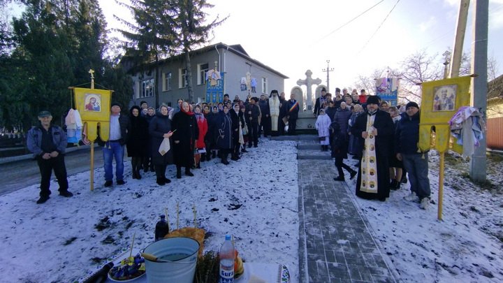 Slujbă arhierească în mijlocul comunității din Fetești, Edineț 321291
