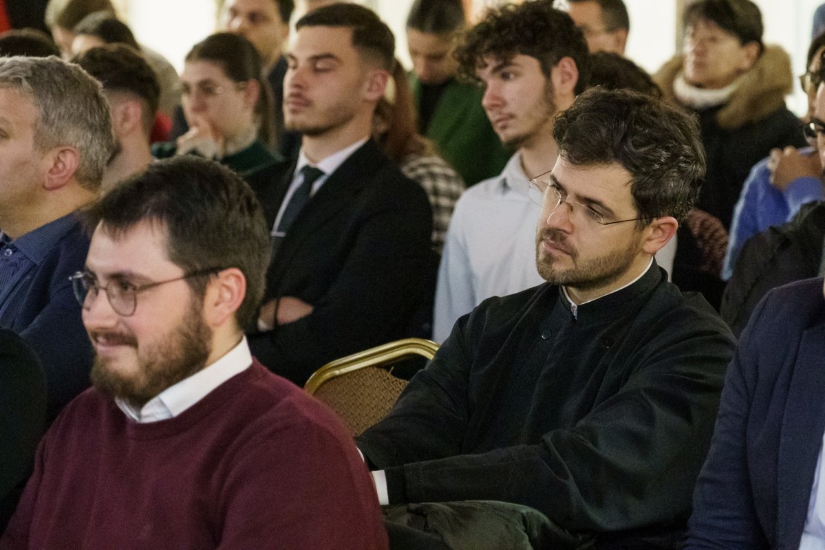 Lansarea volumului „Reeducare și represiune în comunism” la Iași 321380