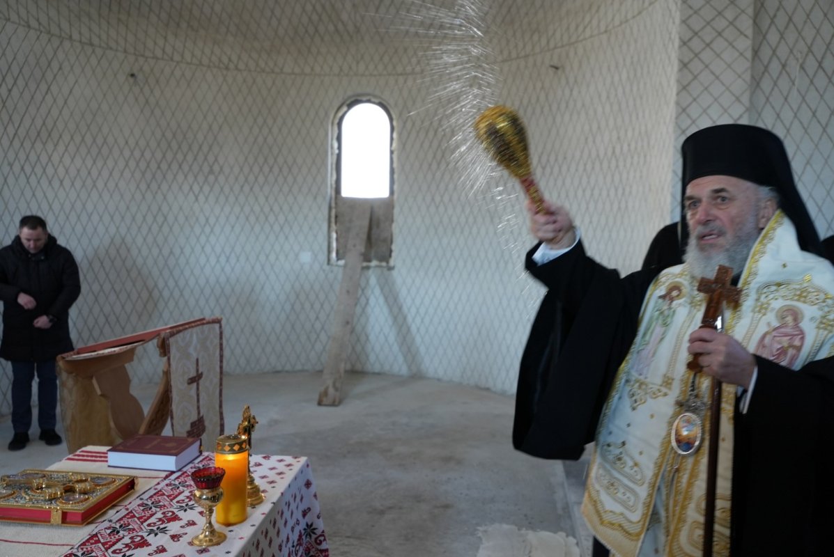 Rugăciune şi binecuvântare la Penitenciarul Galaţi 321374