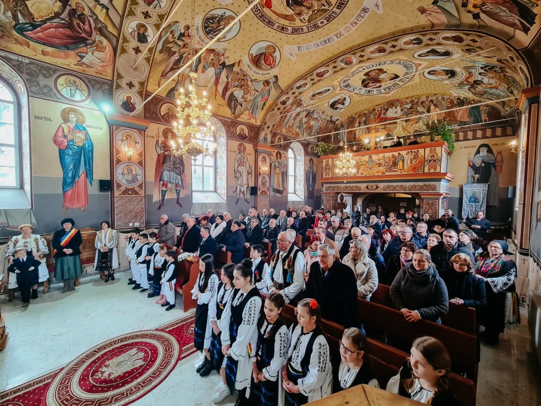 Binecuvântare arhierească în Parohia Ceanu Mic, Cluj 321506