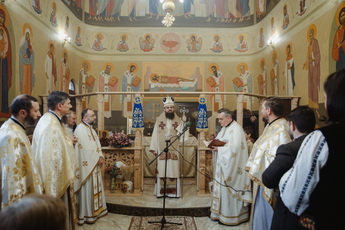 Vizită arhierească la Centrul pentru vârstnici din Popești, Cluj 321512