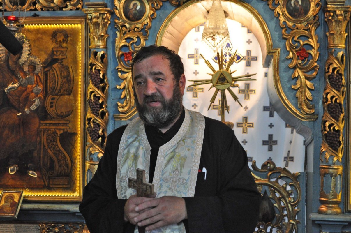 Preotul Ionel Marian și filiația cu Învierea 321647