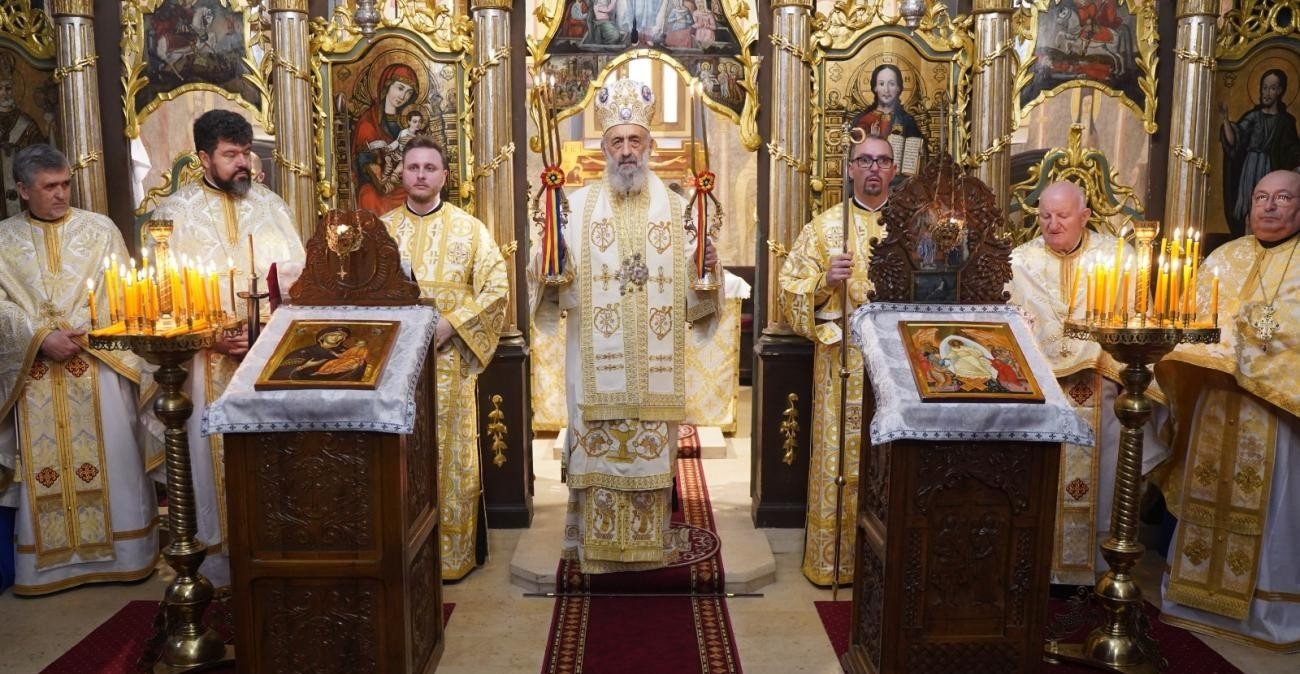 Slujire arhierească la Biserica „Buna Vestire” din Alba Iulia 321560