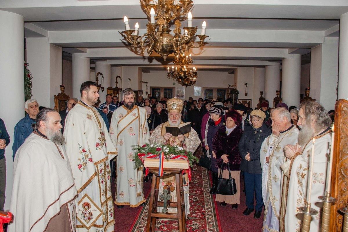 Slujiri arhierești în comunități din județul Tulcea 321607