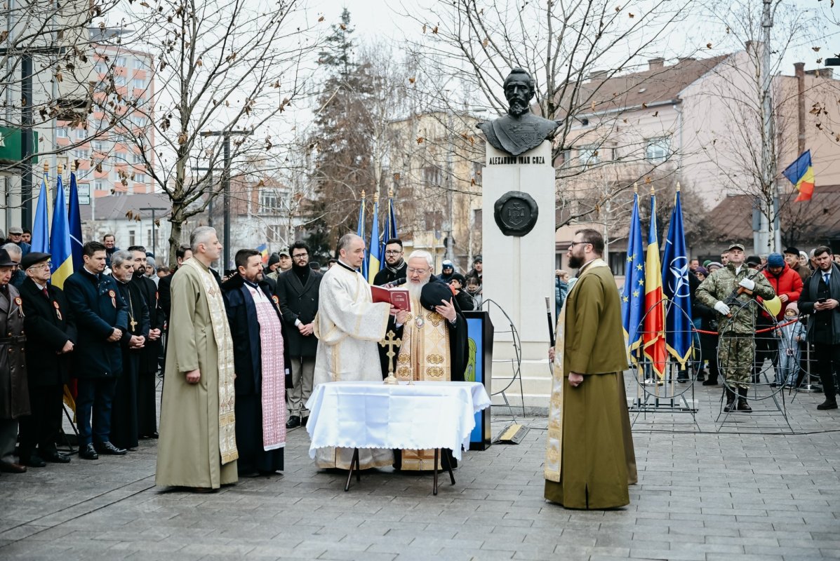 Ceremonie religioasă și militară la Cluj‑Napoca la 166 de ani de la Unirea Principatelor Române 321973
