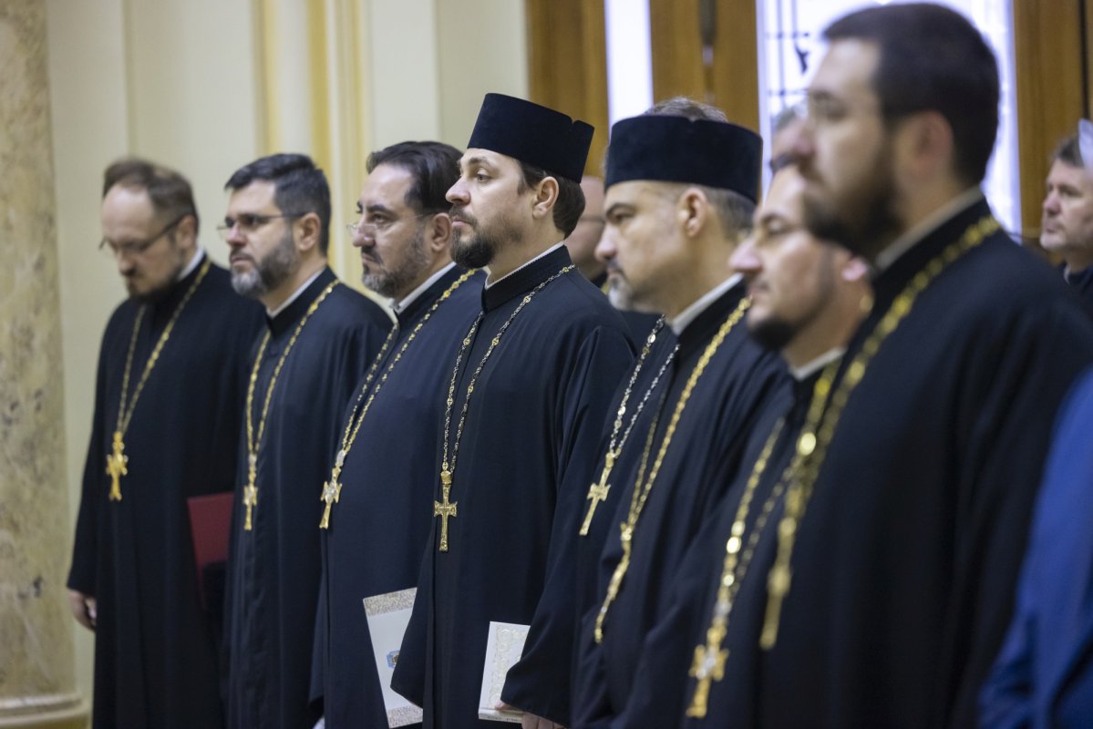 Ședința anuală de lucru a Adunării eparhiale a Arhiepiscopiei Bucureștilor 321990