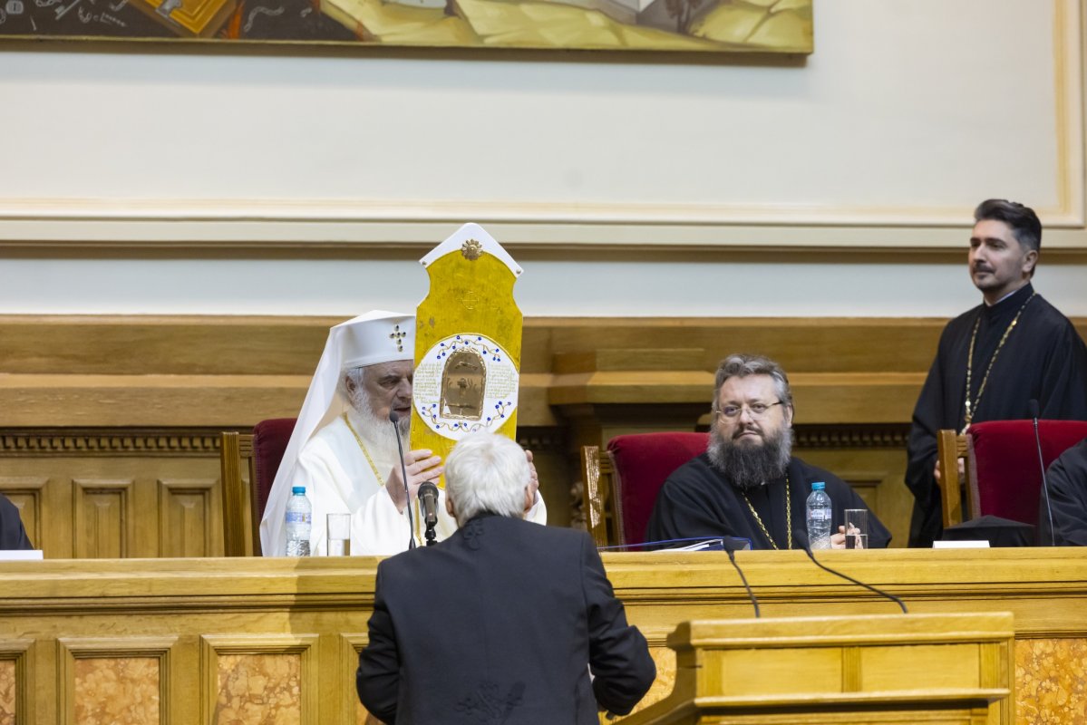 Ședința anuală de lucru a Adunării eparhiale a Arhiepiscopiei Bucureștilor 322021