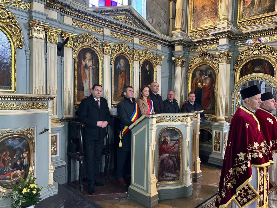 Cinstirea unui sfânt din Biserica Serbiei la Arad 322205