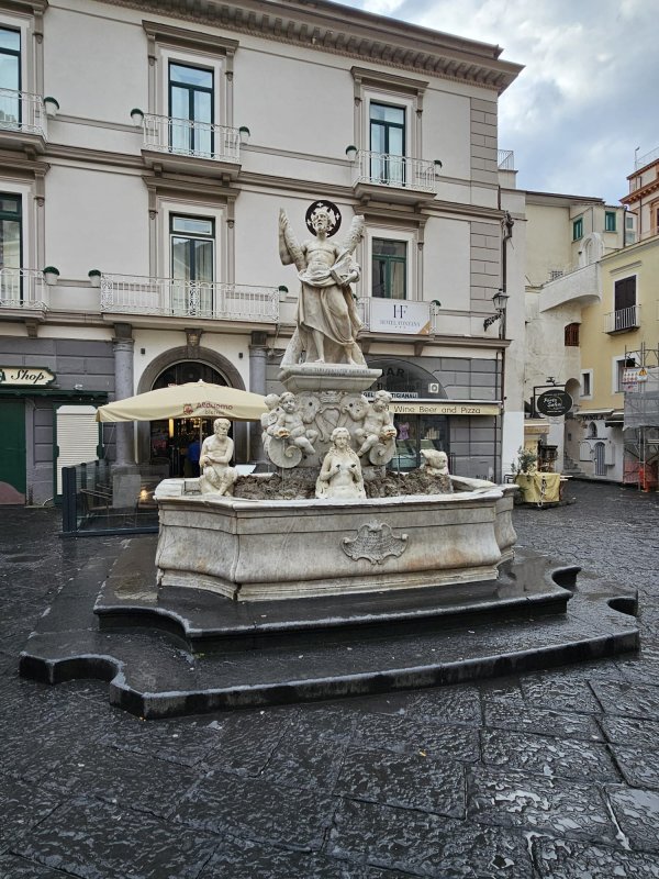 Cinstit odor duhovnicesc pentru Catedrala Națională 322311