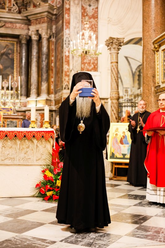 Cinstit odor duhovnicesc pentru Catedrala Națională 322360