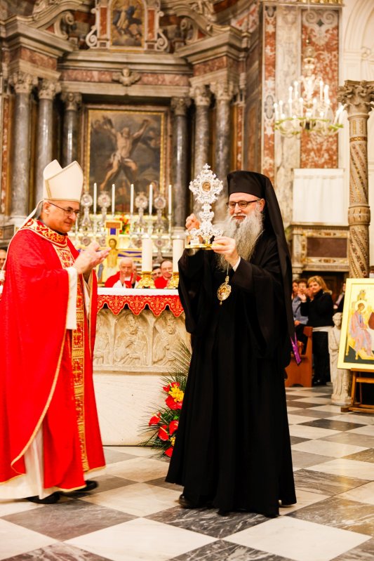 Cinstit odor duhovnicesc pentru Catedrala Națională 322362