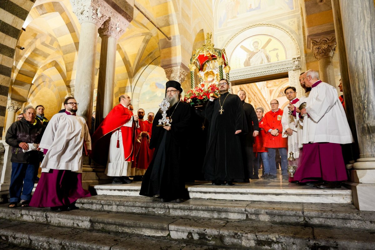 Cinstit odor duhovnicesc pentru Catedrala Națională 322370