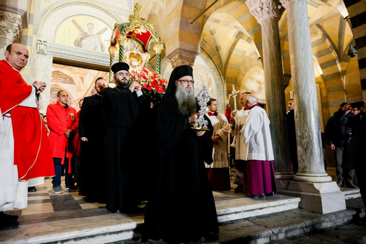 Cinstit odor duhovnicesc pentru Catedrala Națională 322371